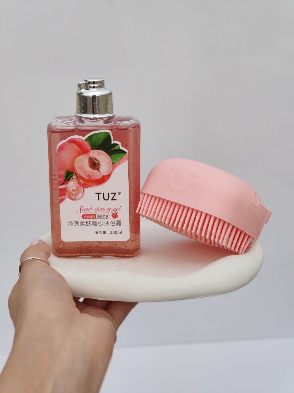 شاورژل میوه ای