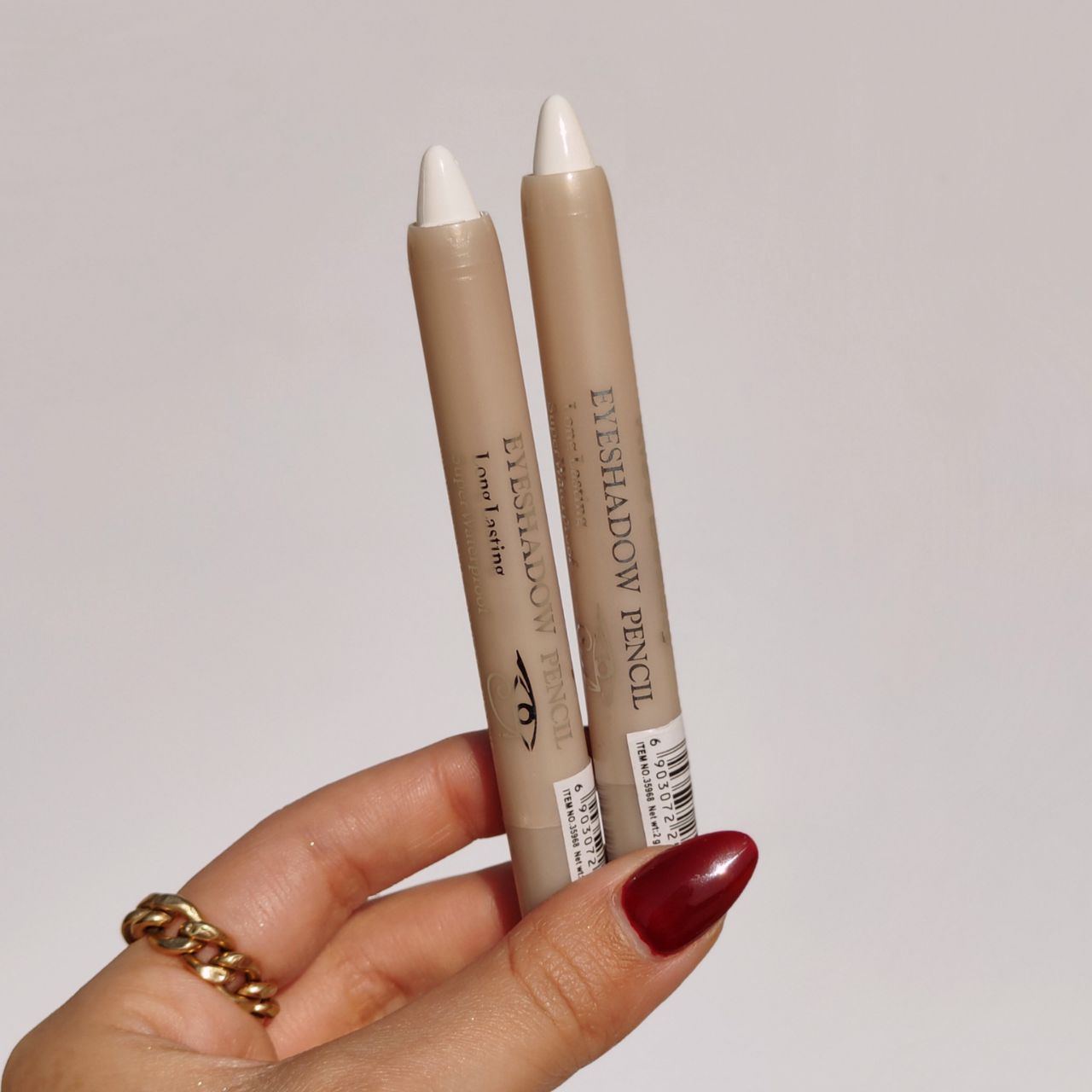 مداد چشم سفید کیس بیوتی